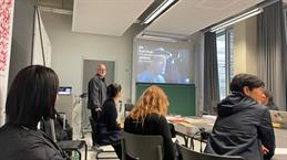 Impressions of the workshops and lectures as part of the exhibition project "Japanese Happiness - Attempt on the Aesthetic Experience and Happiness".